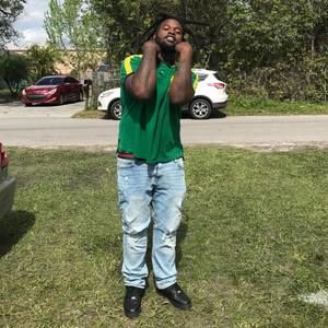 Meet your Posher, Kalil